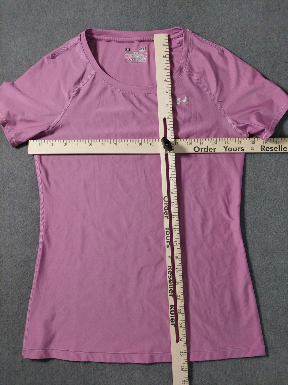 UNDER ARMOUR HeatGear Fitted Short Sleeve Athletic Pink Tee Shirt Small - Picture 3 of 8